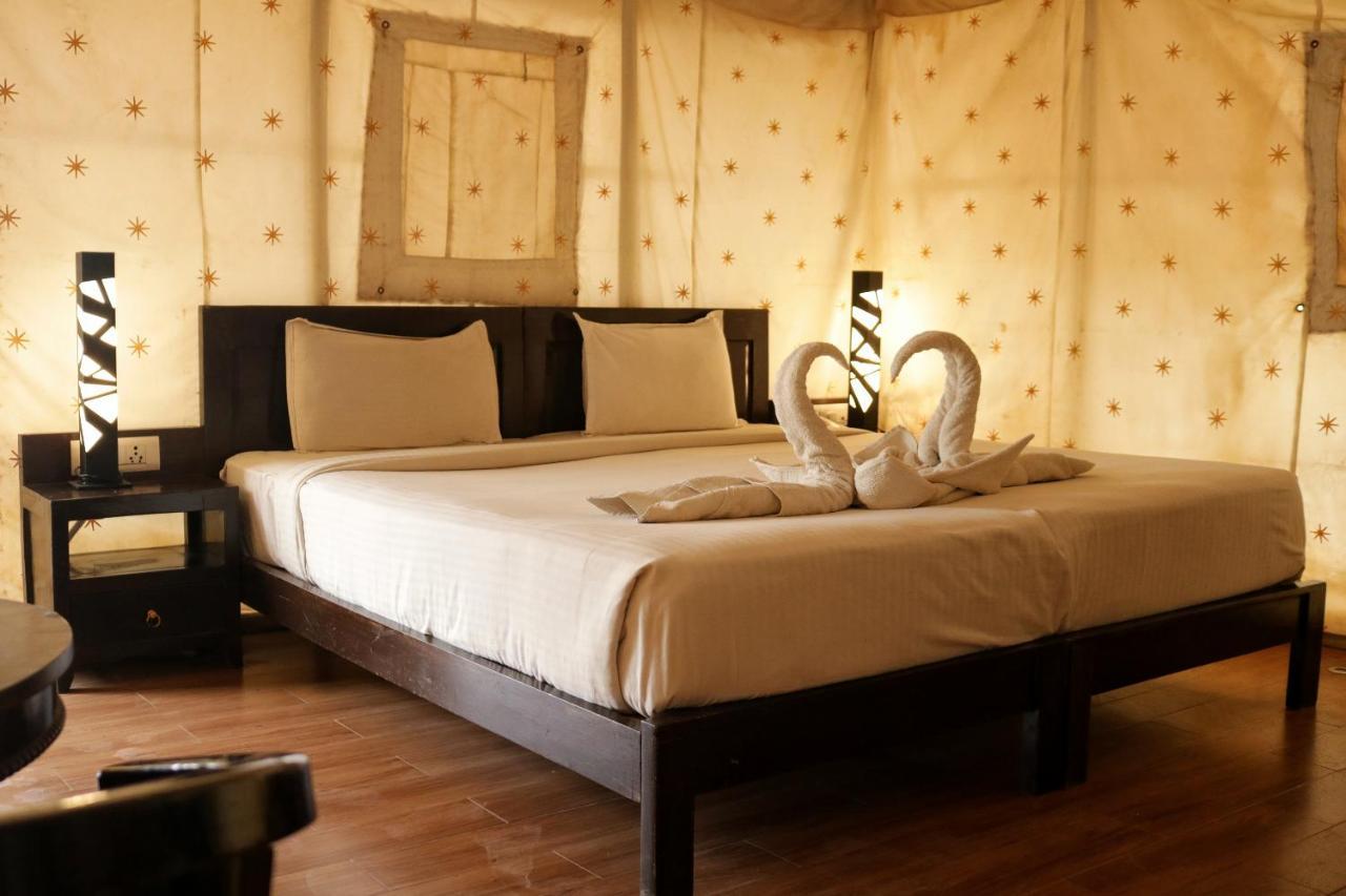 Desert Springs Resort Jaisalmer Bagian luar foto
