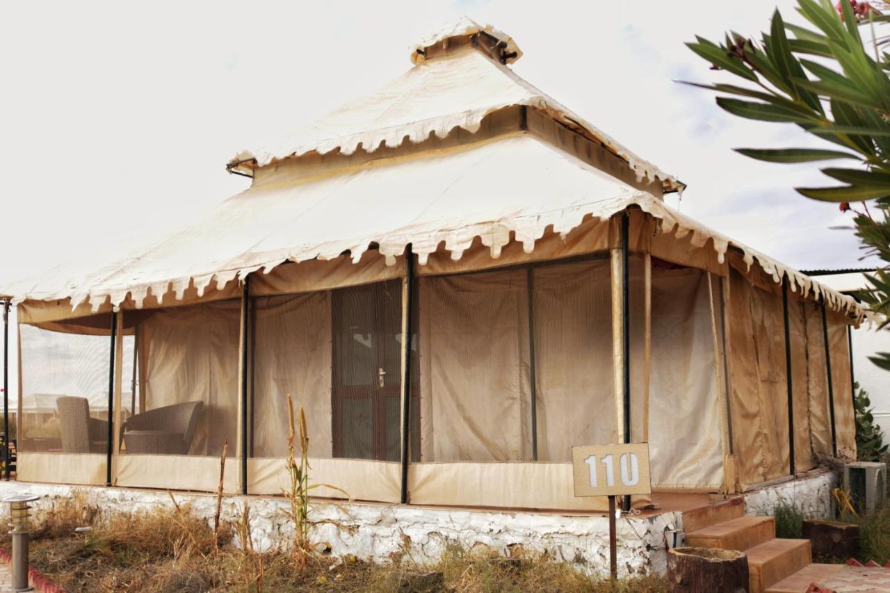 Desert Springs Resort Jaisalmer Bagian luar foto