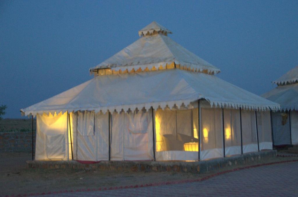 Desert Springs Resort Jaisalmer Bagian luar foto